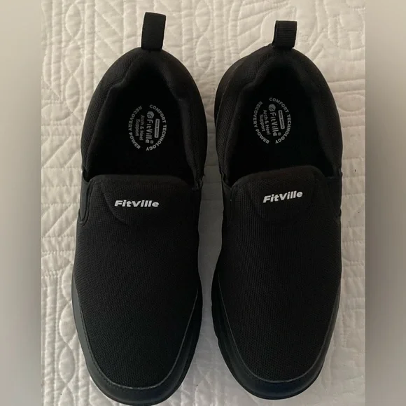 Fitville Men's Black Slip-On Loafers Casual Walking Shoes Sz: 10.5 XW - Picture 1 of 6